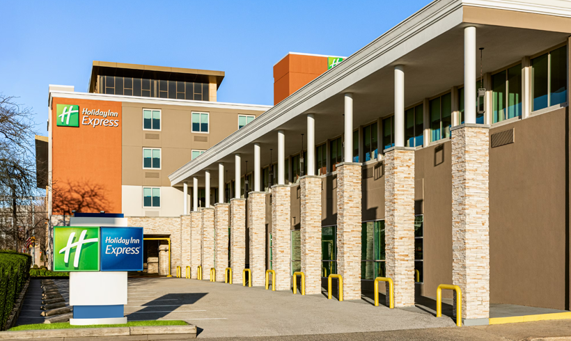Holiday Inn Express Baltimore at the Stadiums by IHG